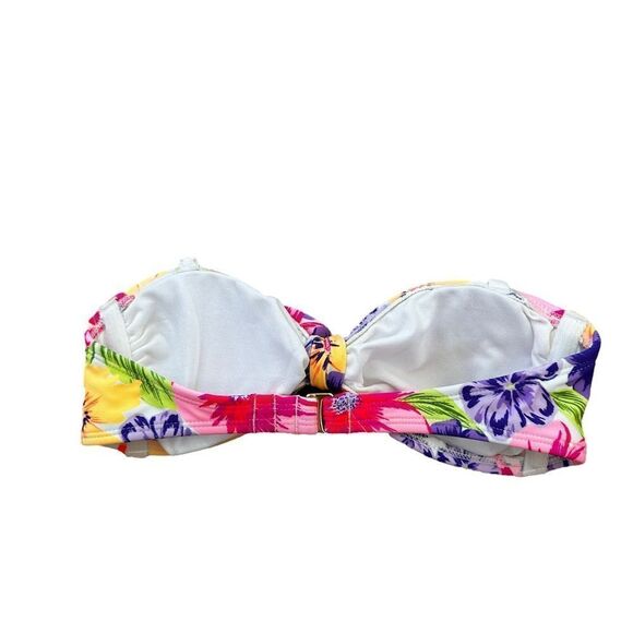 Xhilaration ~floral bikini top ~ removable strap included ~padded ~ size S (0-2) - Picture 4 of 8